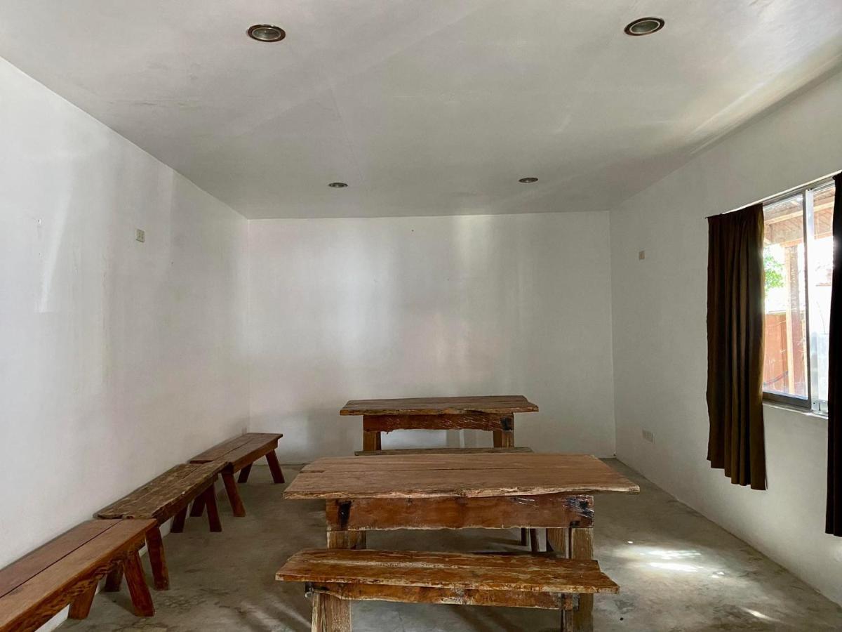 בולוד Hotel Sebastian Panglao מראה חיצוני תמונה
