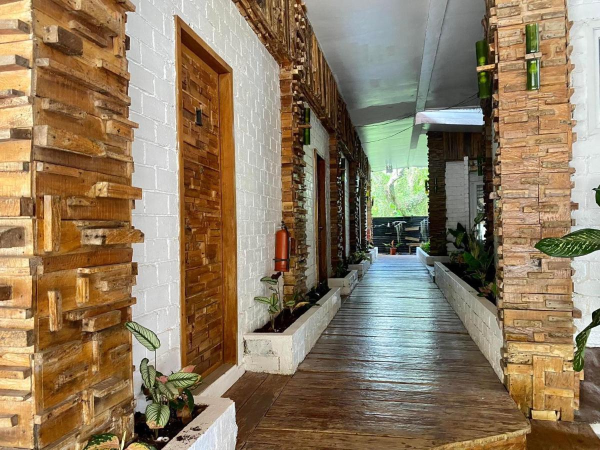 בולוד Hotel Sebastian Panglao מראה חיצוני תמונה